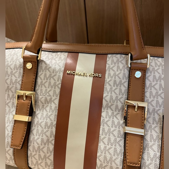 SOLD ❤️ Michael Kors Bedford Travel Extra-Large Logo Stripe Weekender Bag - Picture 2 of 14